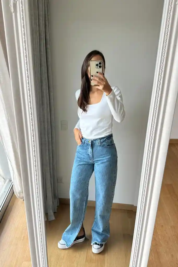 JEAN LARA