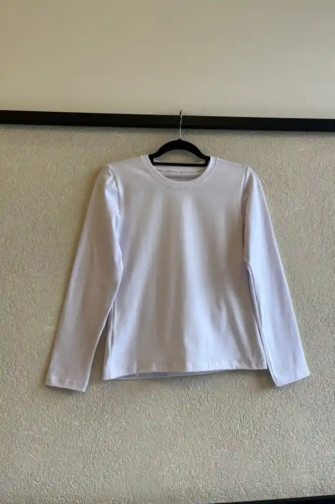 CAMISETA MICA ESCOTE REDONDO