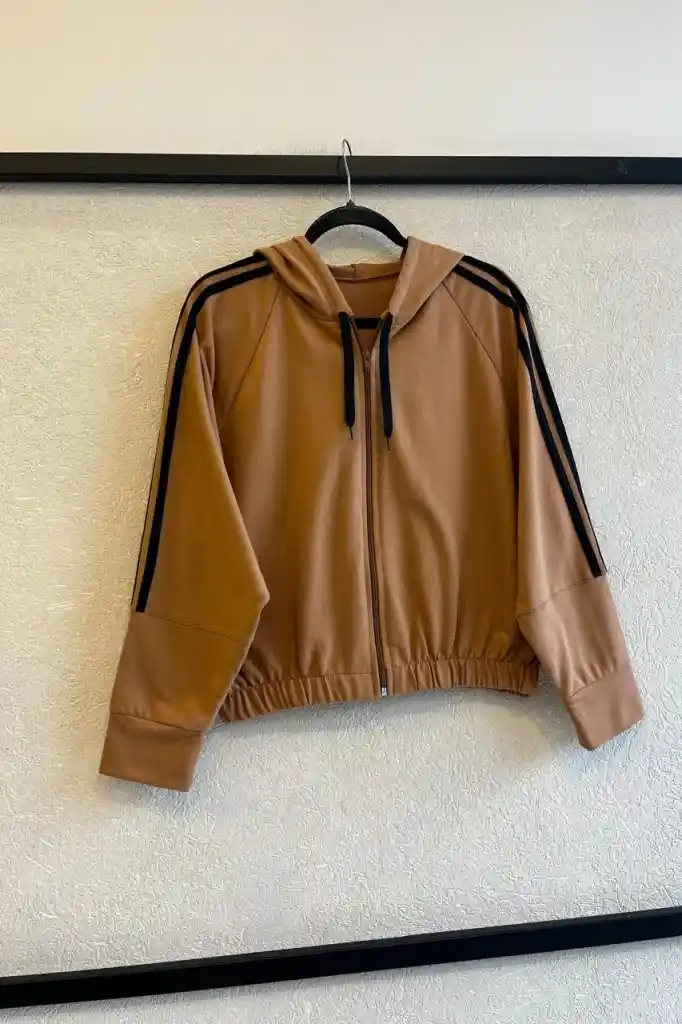 CAMPERA ADEL