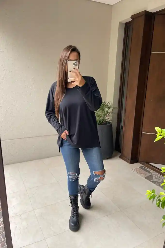CAMISETA BECKY