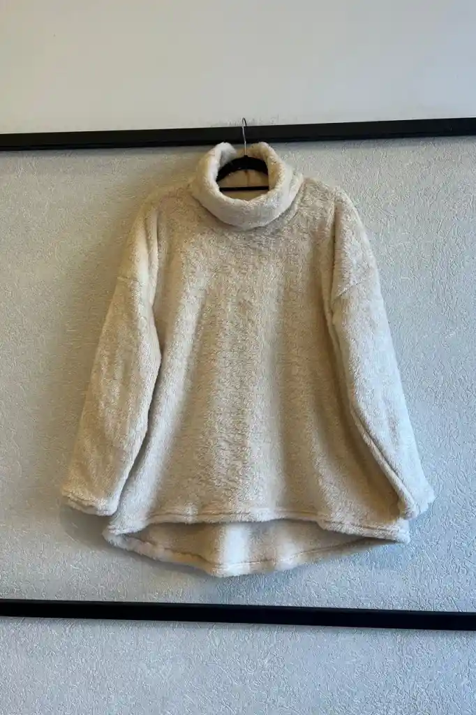 POLERA LULU PELUCHE