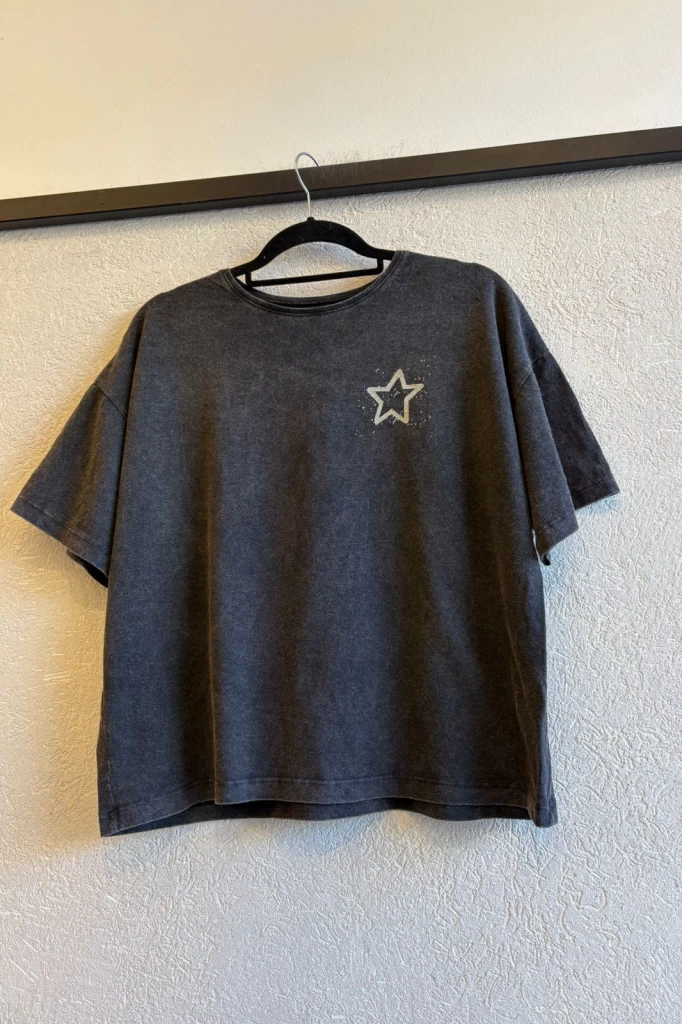 REMERA BOX ESTAMPA: ESTRELLA