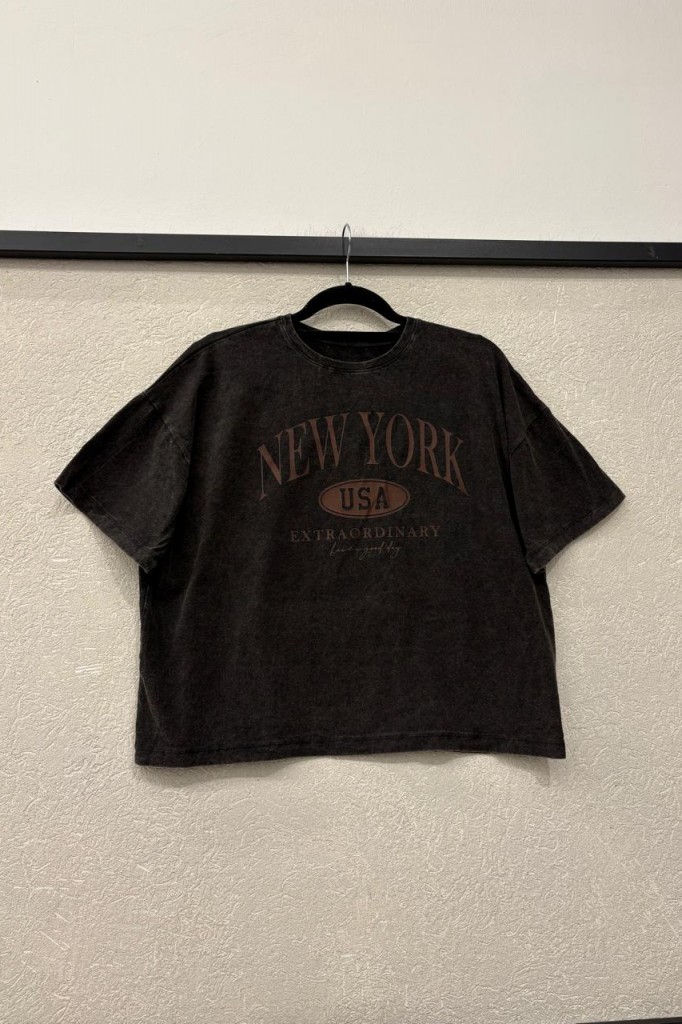 REMERA BOX ESTAMPA: NEW YORK