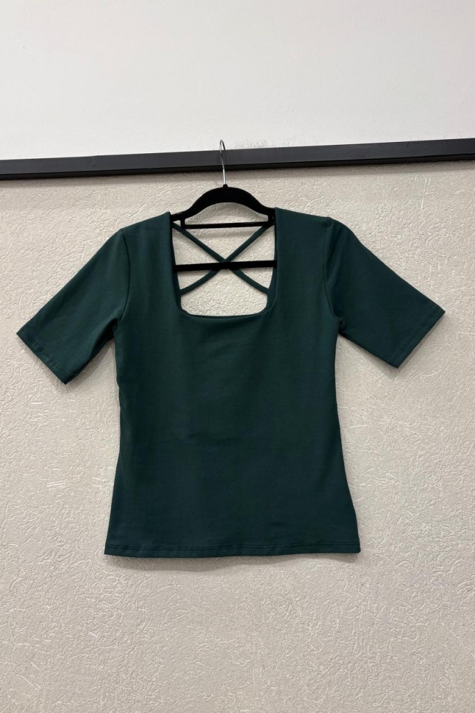 REMERA CRUZ
