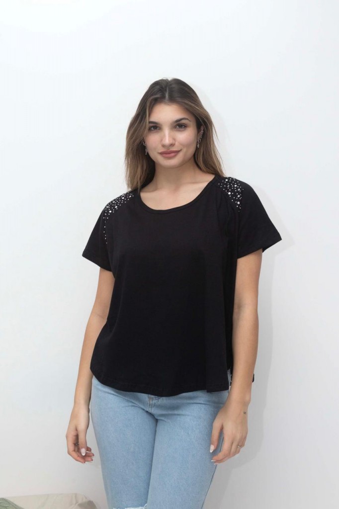 REMERA MUNA CON BRILLOS