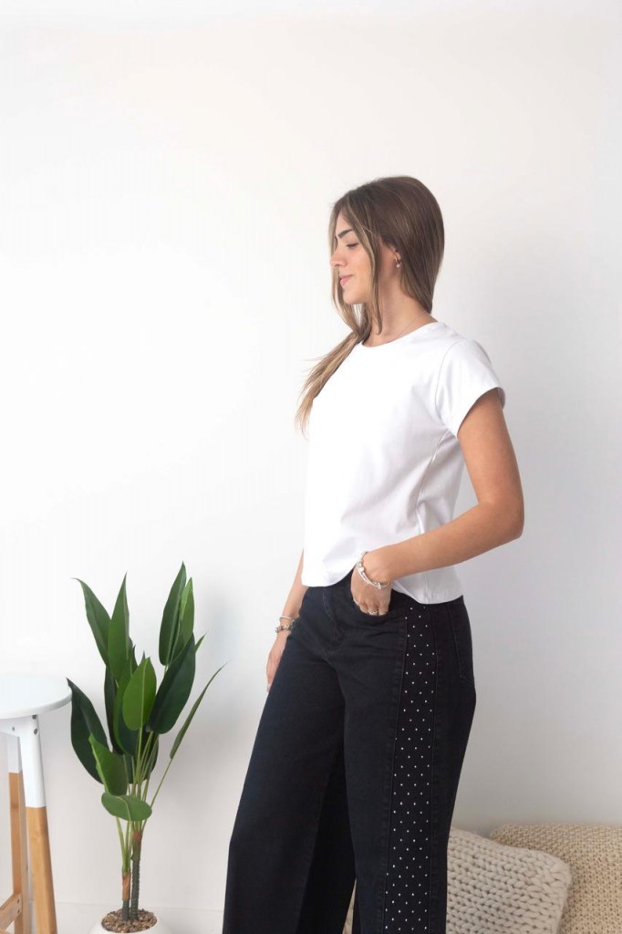 JEAN WIDE LEG CON BRILLOS