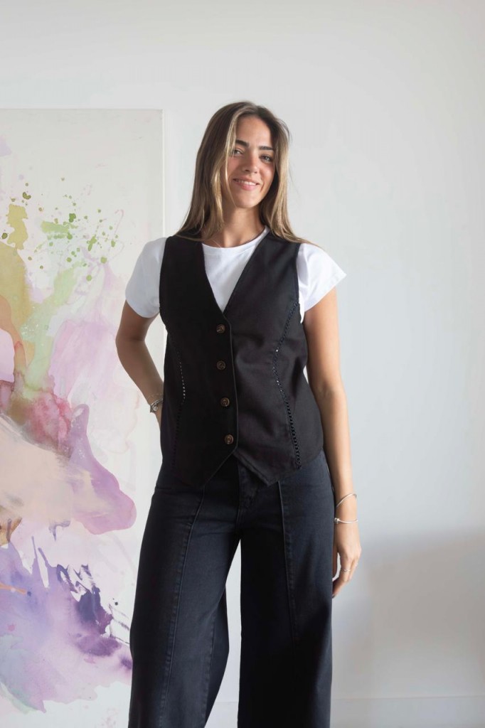 CHALECO DE LINO PUNTILLA