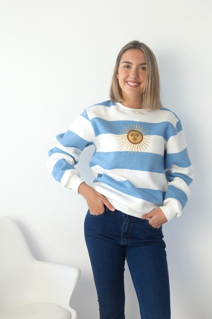 BUZO ARGENTINA BORDADO
