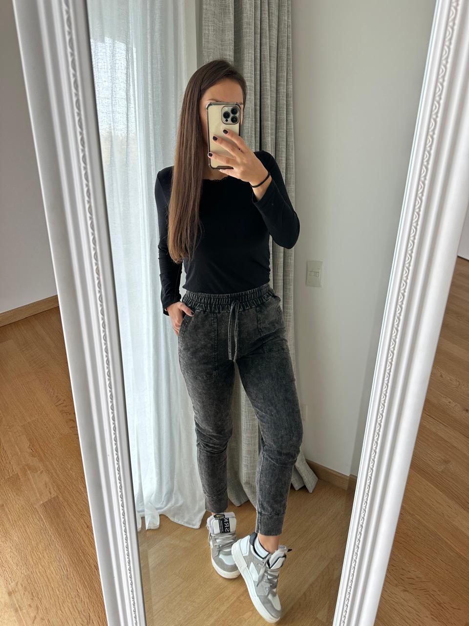 JOGGER DE RUSTICO NEVADO