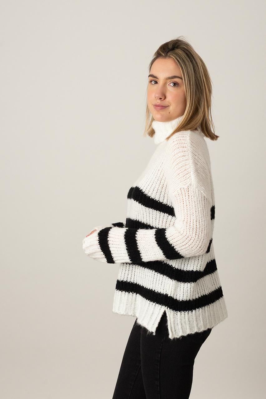 SALE POLERA RAYADA