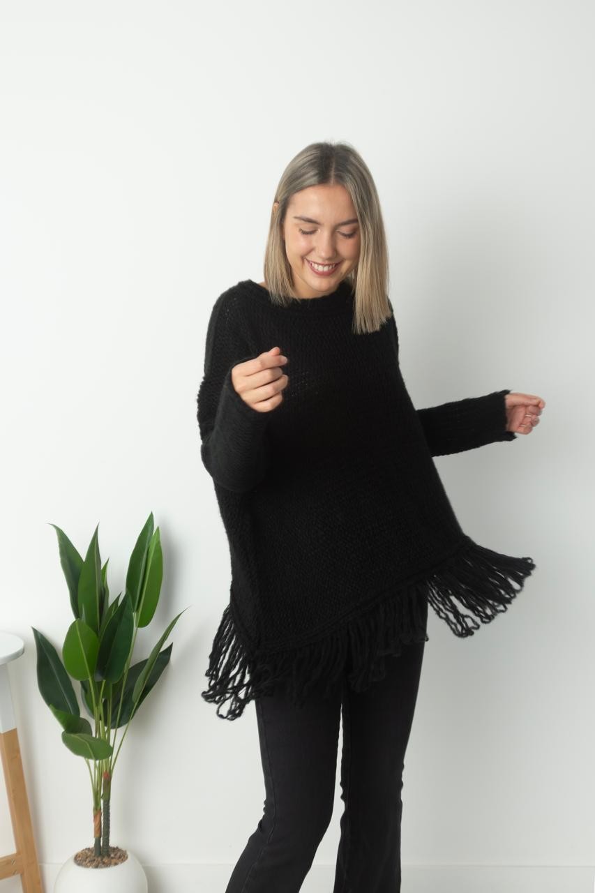 SALE SWEATER CON FLECOS