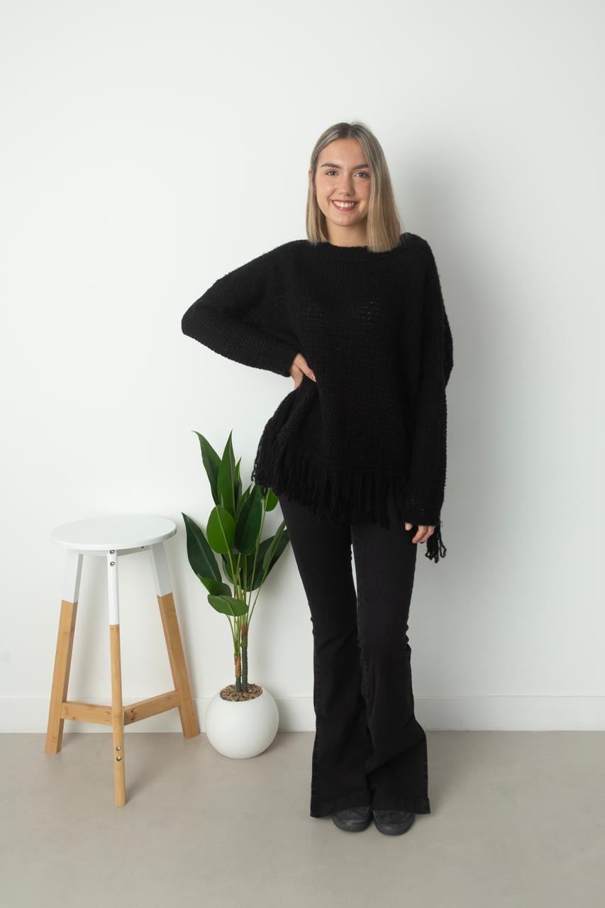 SALE SWEATER CON FLECOS