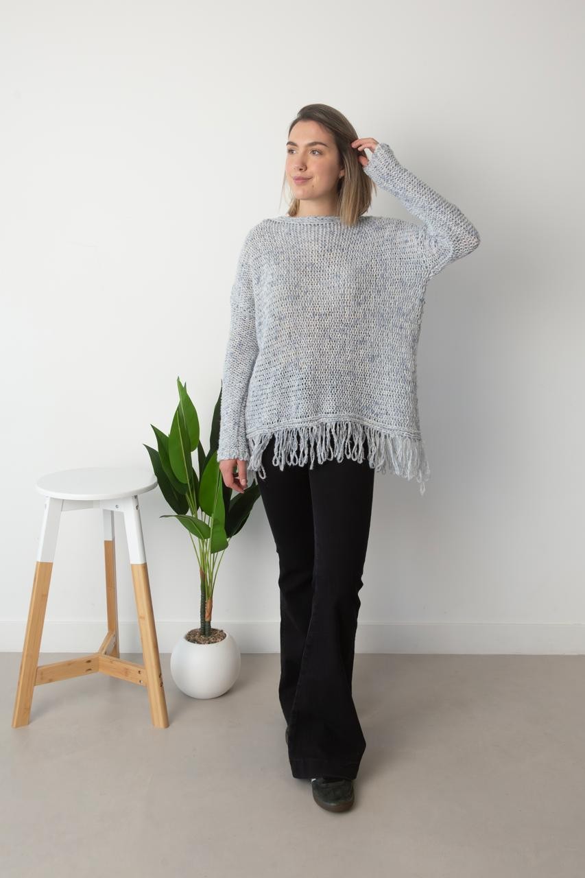 SALE SWEATER CON FLECOS