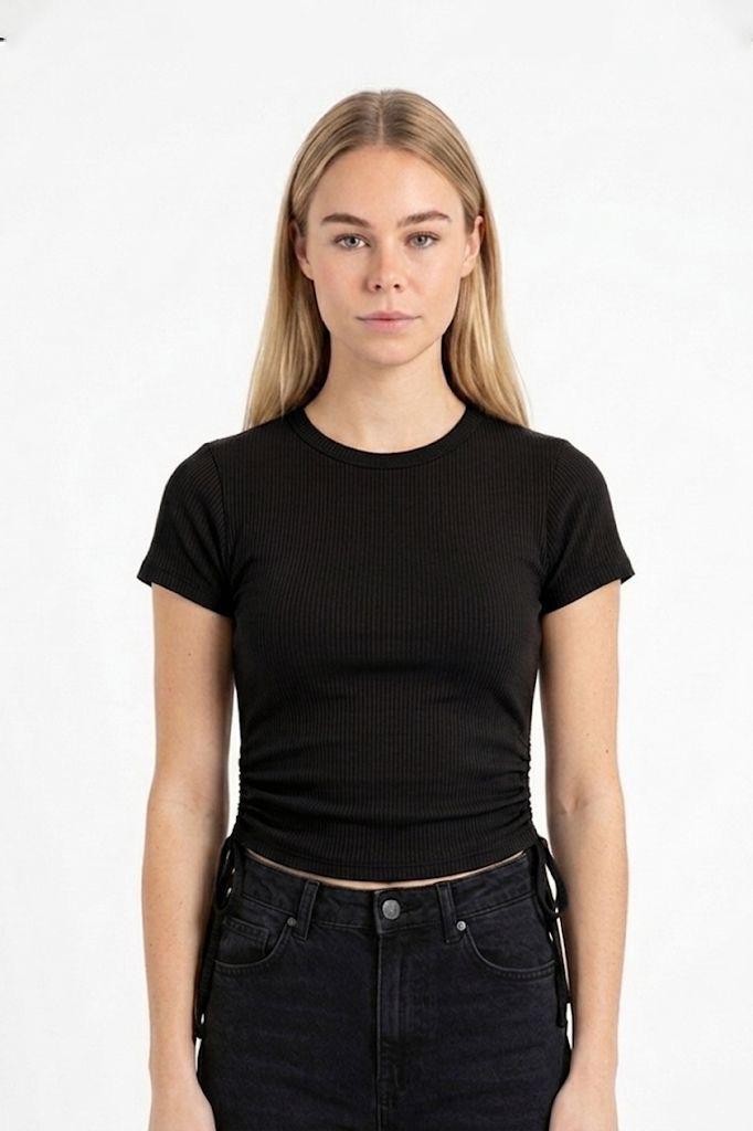 REMERA FRUNCE