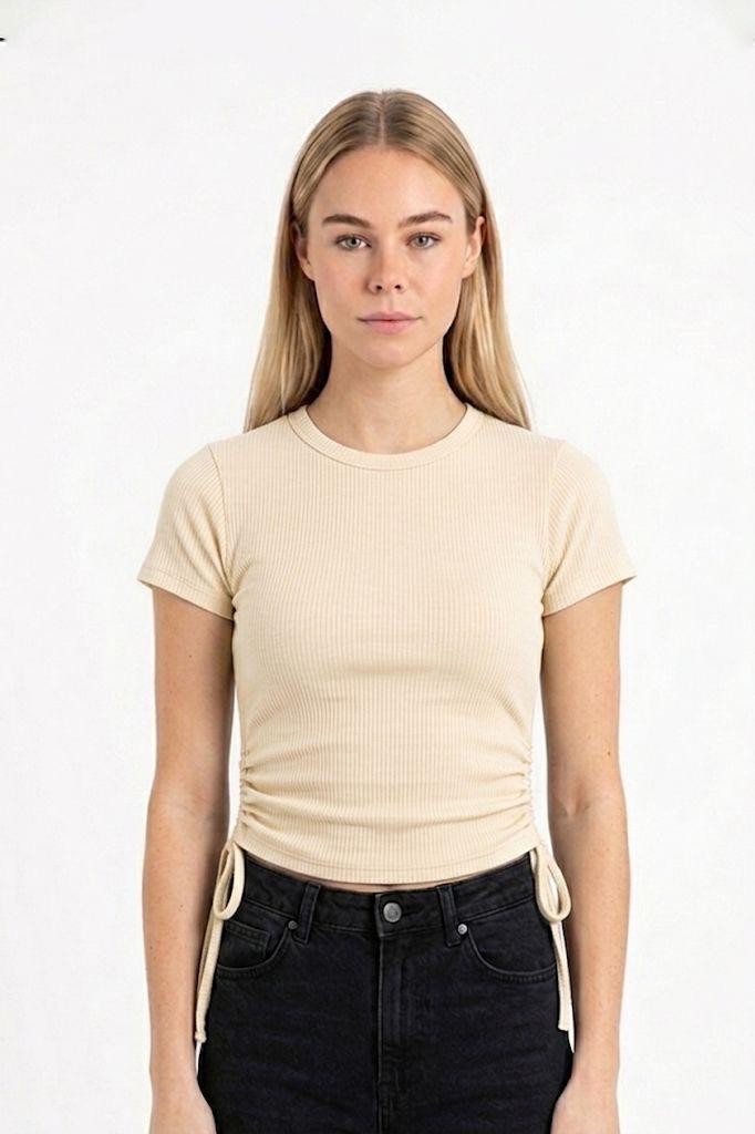 REMERA FRUNCE