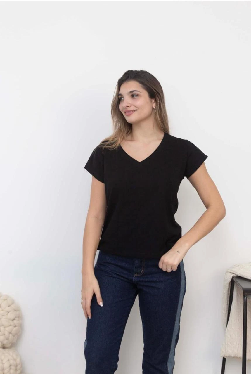 REMERA MICA ESCOTE V