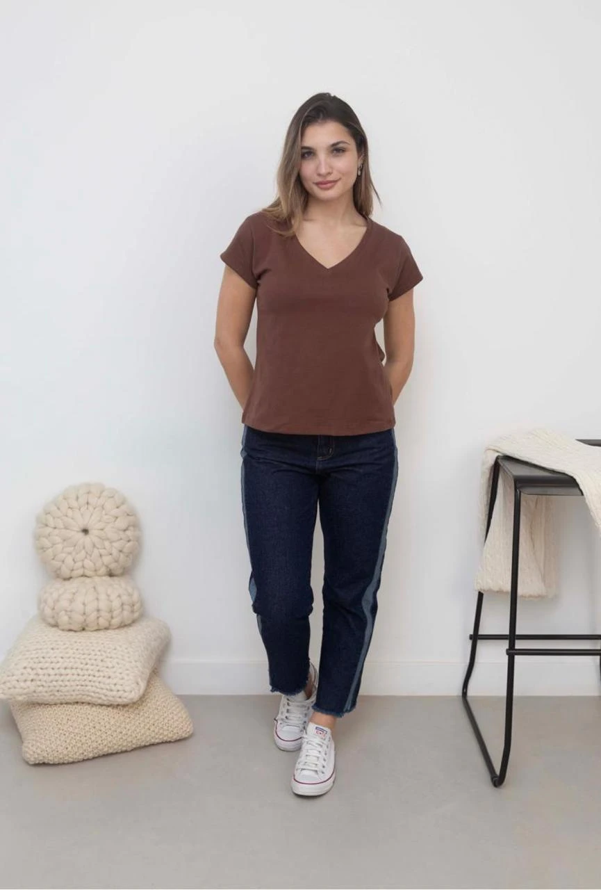 REMERA MICA ESCOTE V