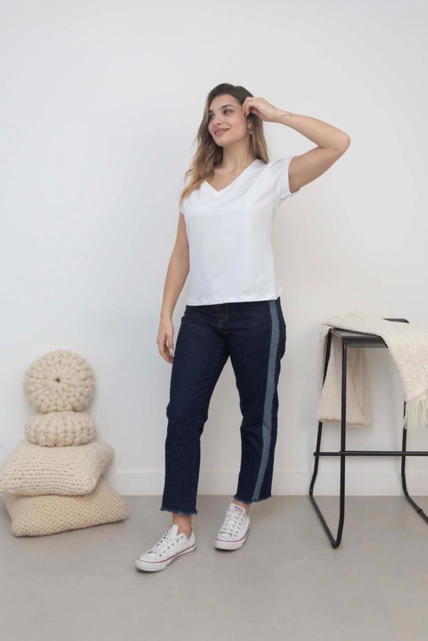 REMERA MICA ESCOTE V