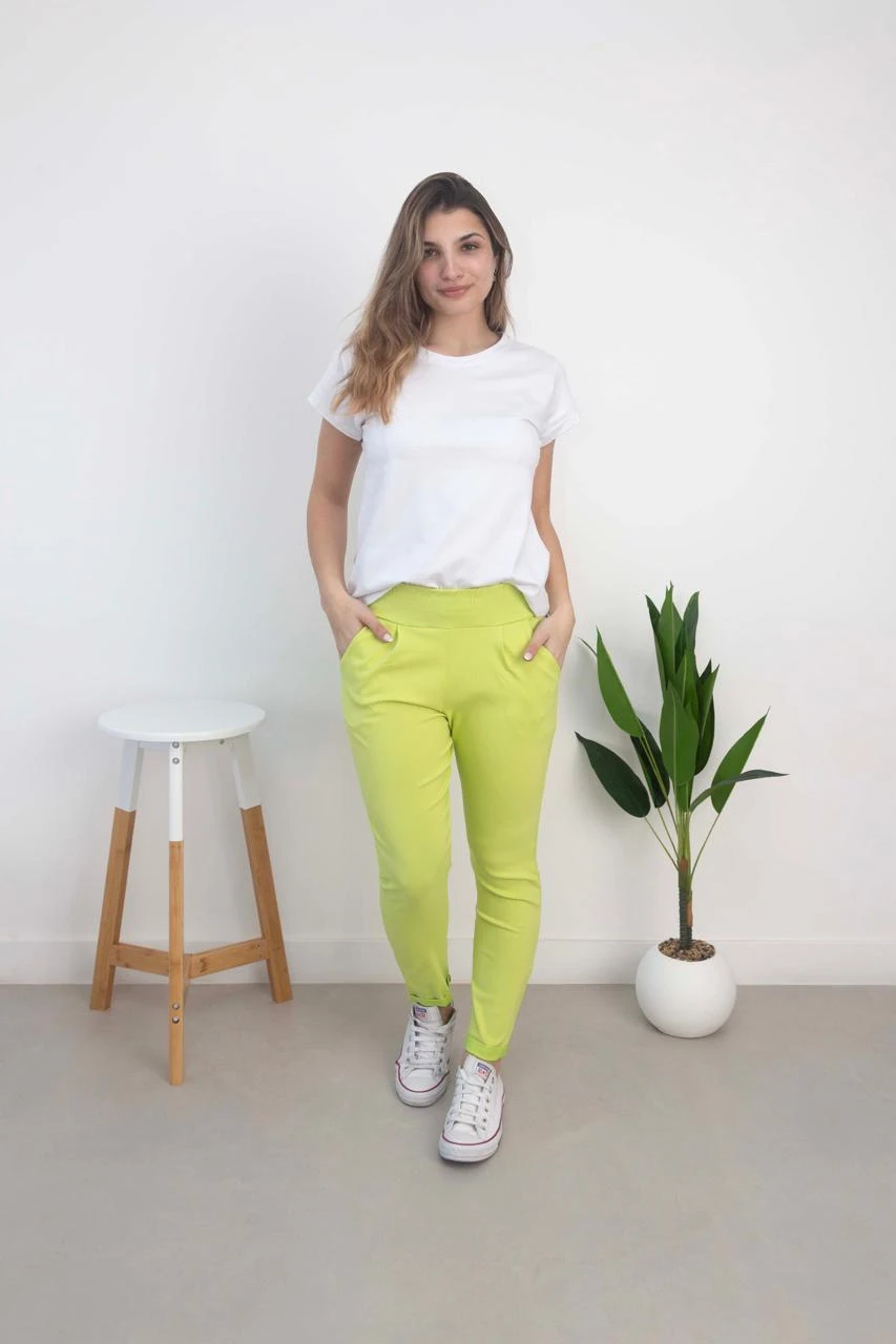 PROMO PANTALON DE BENGALINA PINZADO