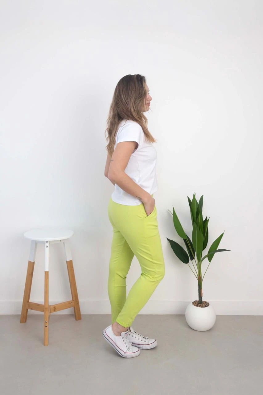 PROMO PANTALON DE BENGALINA PINZADO