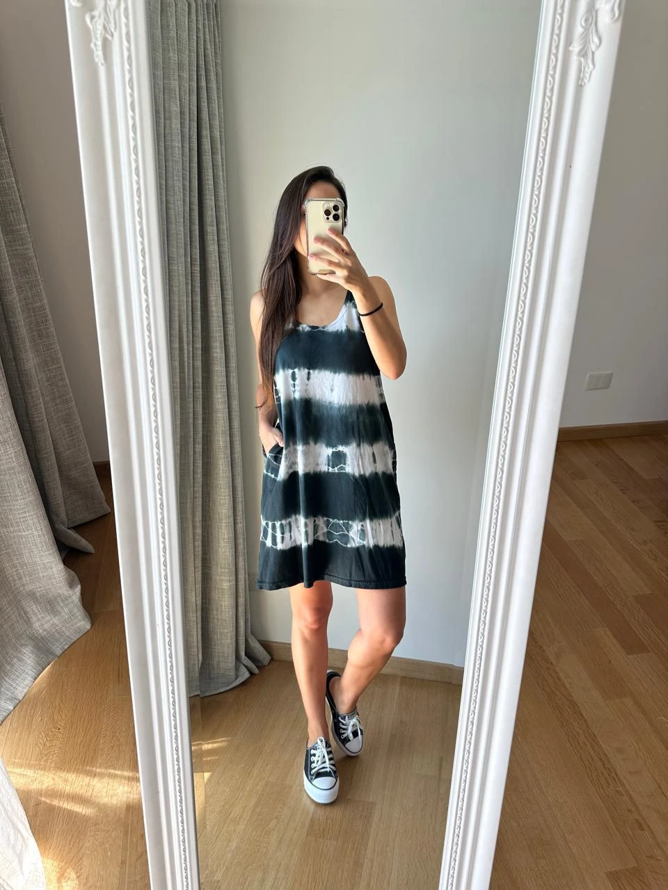 VESTIDO EMMA BATIK
