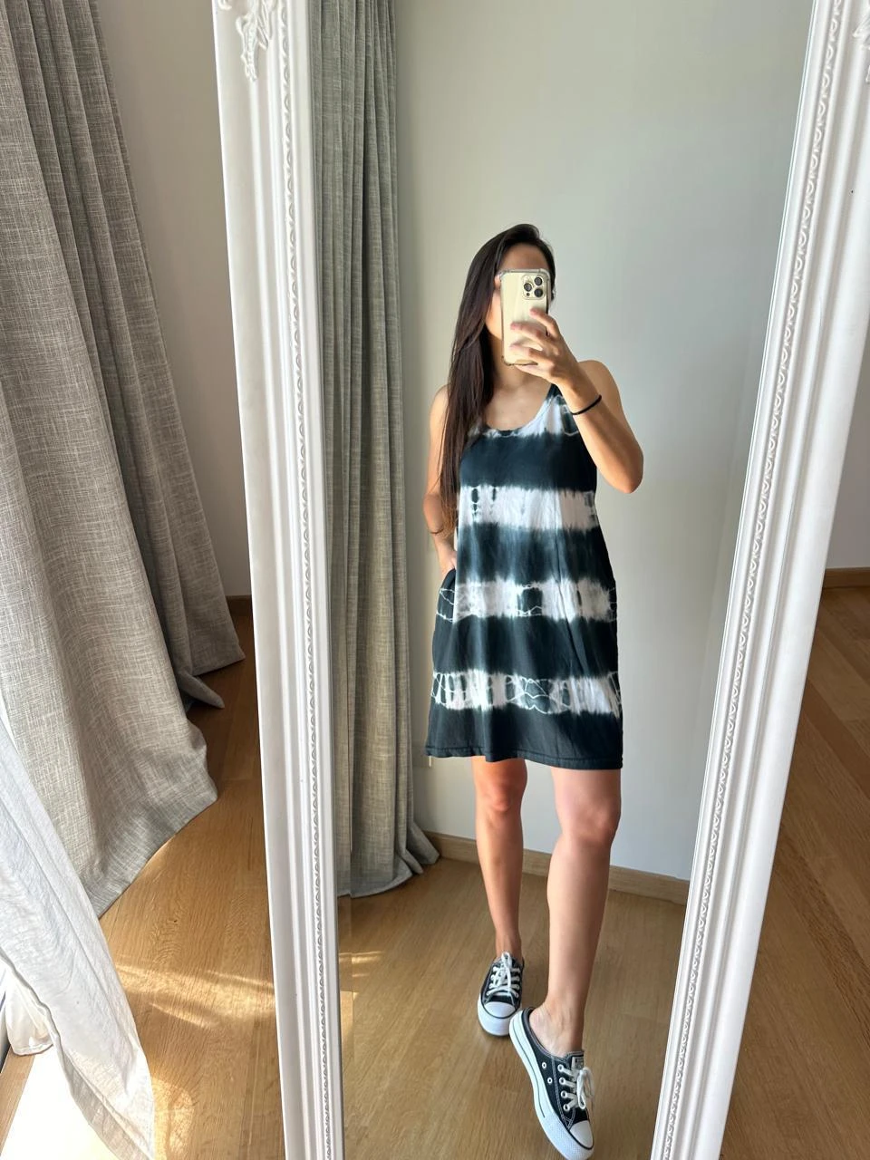 VESTIDO EMMA BATIK