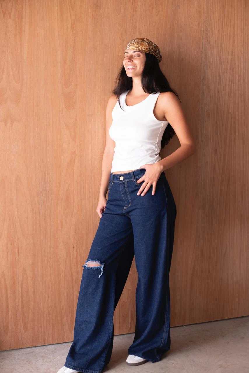 JEAN WIDE CON ROTURA