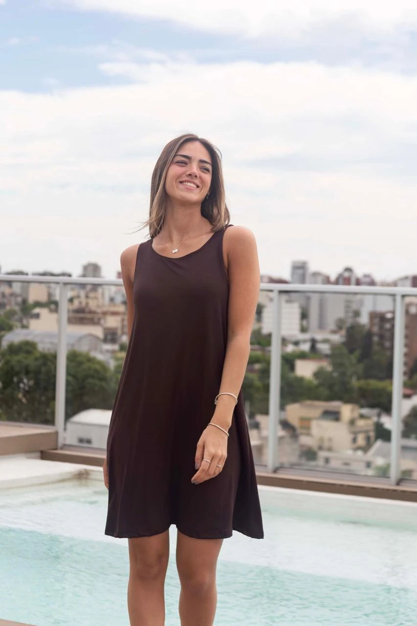 VESTIDO BOBO LISO