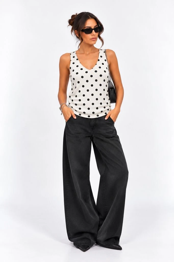 MUSCULOSA LUNARES ESCOTE V MORLEY