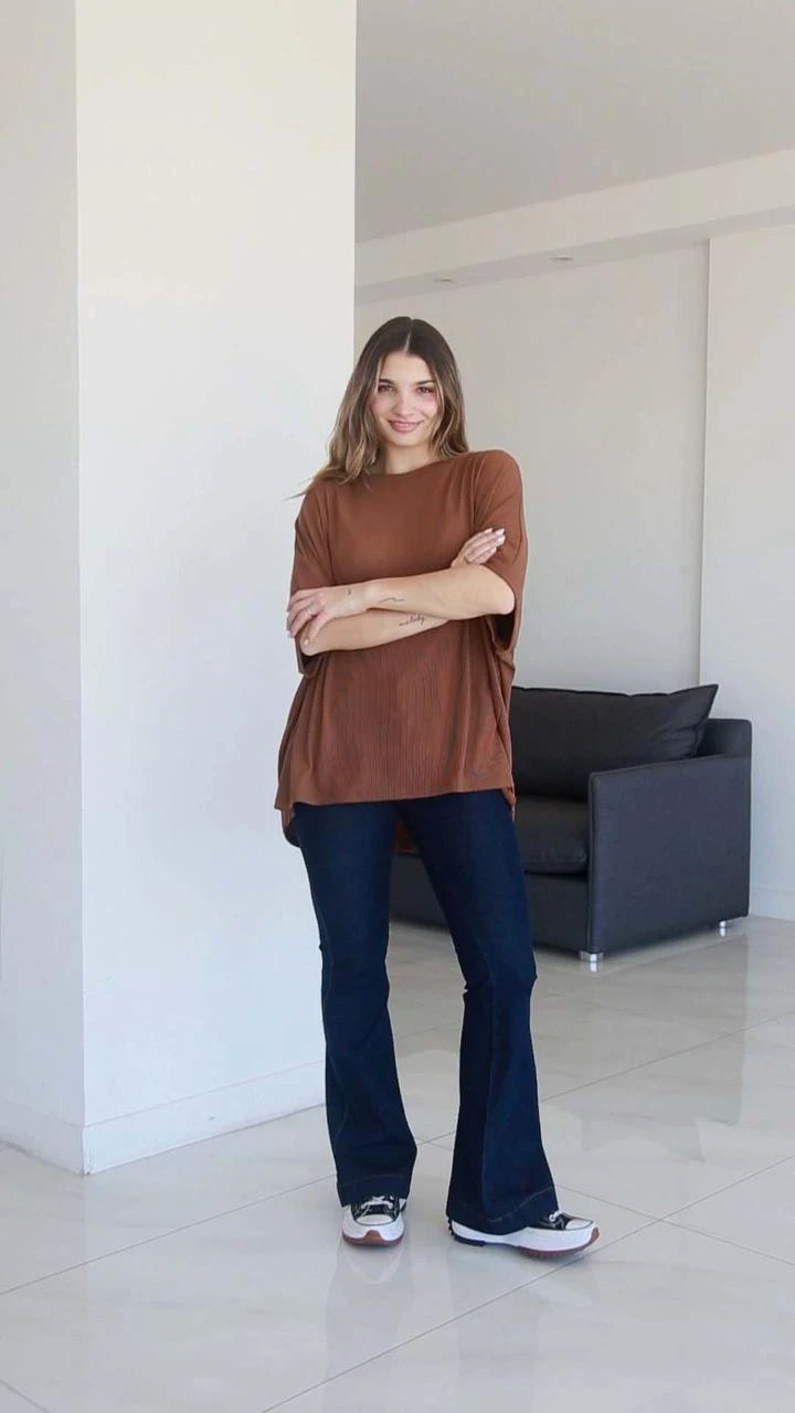 REMERA NUVIA