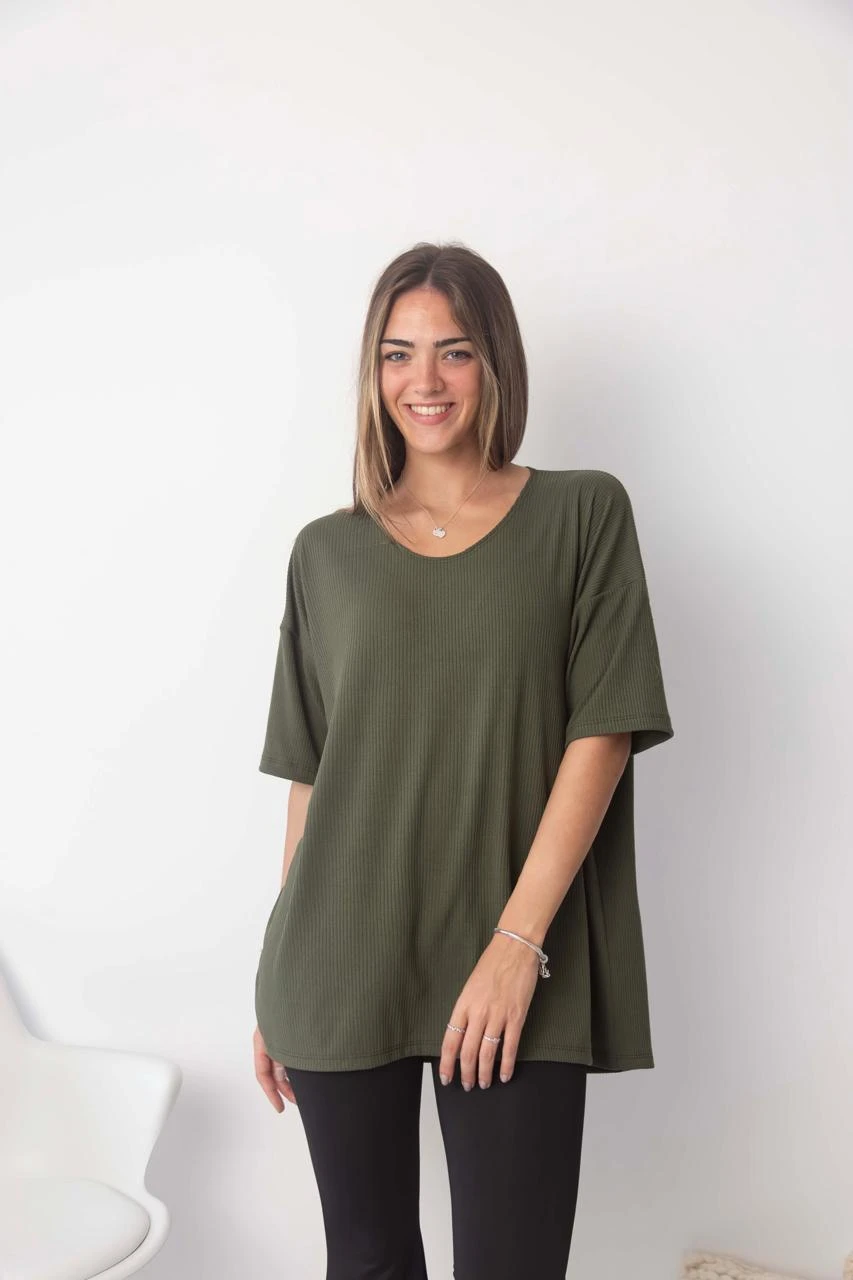 REMERA TEFI