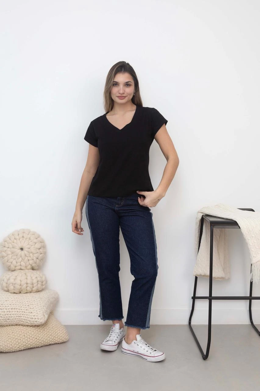 REMERA MICA ESCOTE V